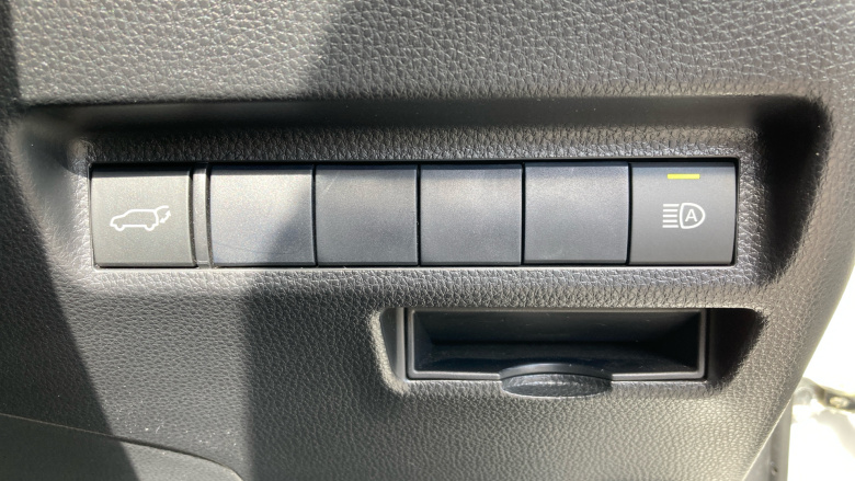 Toyota RAV4 2.5 VVT-i Hybrid Design 5dr CVT Hybrid Estate